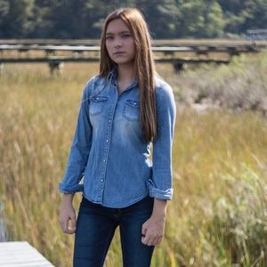 American Eagle Denim Shirt Women's Blue_NWT